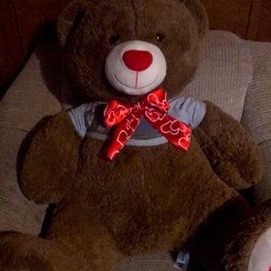 This a older teddy bear.